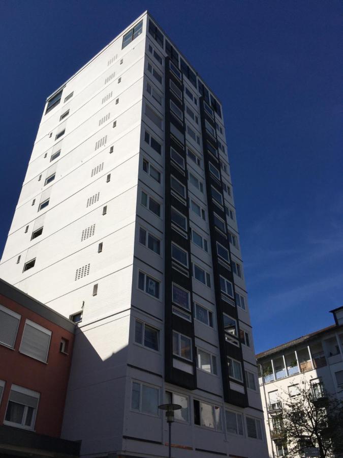 Liebevoll Renoviertes Apartment Mit Panoramablick Friedrichshafen Bagian luar foto